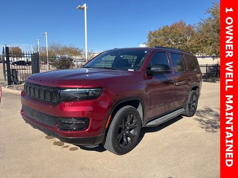 Used 2024 Jeep Wagoneer Series II image 1