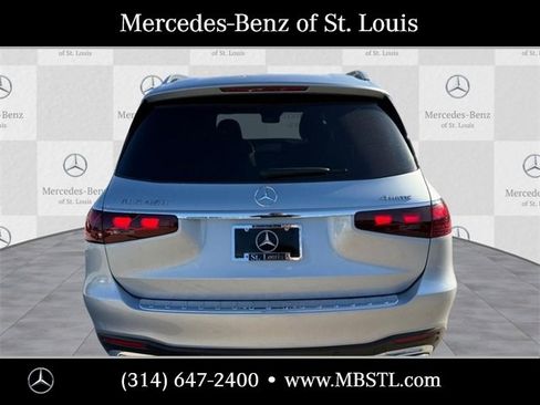 Certified 2025 Mercedes-Benz GLS 450 4MATIC image 6