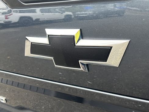 Used 2021 Chevrolet Silverado 1500 Custom Trail Boss image 8