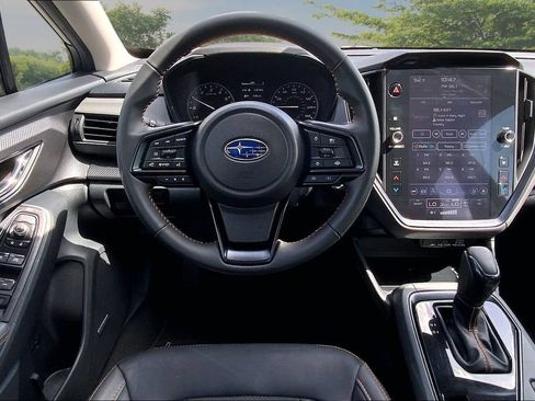 Used 2025 Subaru Crosstrek 2.5i Limited w/ Crosstrek Mirror Package AWD/4WD image 8