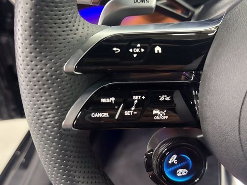 Used 2022 Mercedes-Benz SL 55 AMG 4MATIC image 12