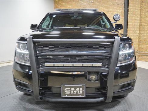 Used 2019 Chevrolet Tahoe 4WD w/ Remote Keyless Entry Package image 3