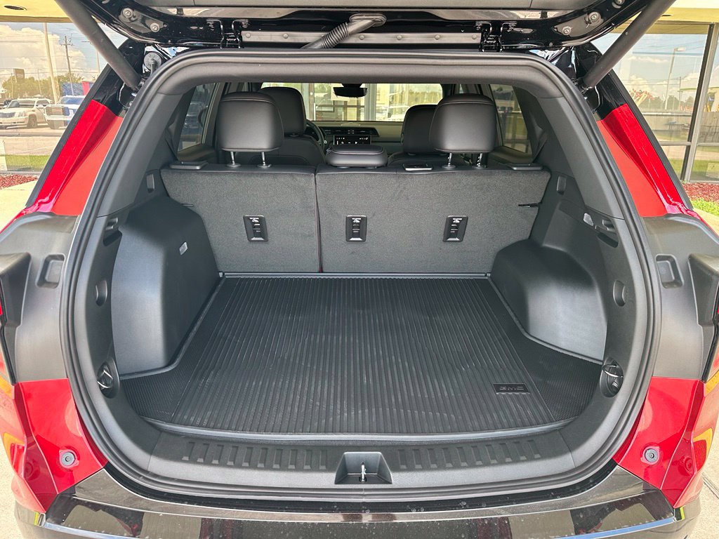 New 2027 GMC Terrain AT4 w/ Convenience Package III AWD/4WD image 31