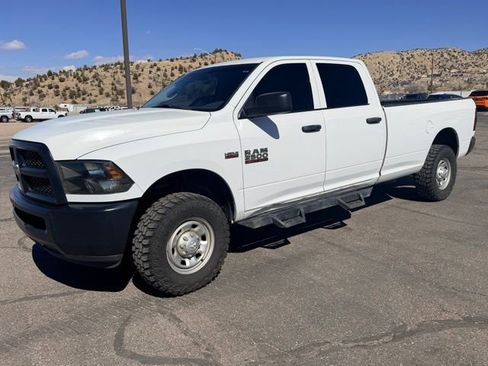 Used 2018 RAM 2500 Tradesman image 4