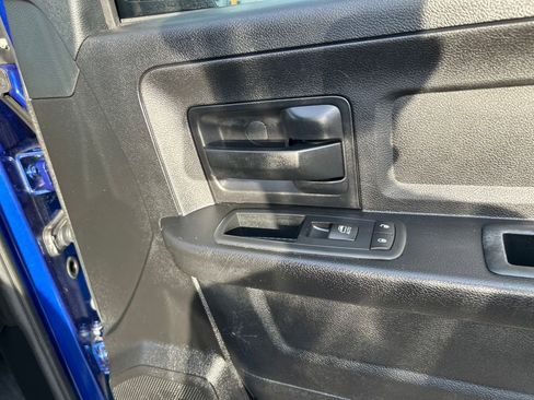 Used 2017 RAM 1500 Express image 19