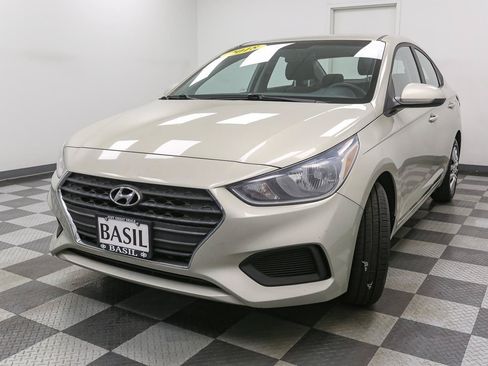 Used 2018 Hyundai Accent SE FWD image 4