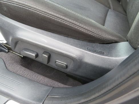 Used 2018 Subaru Outback 2.5i Premium image 13