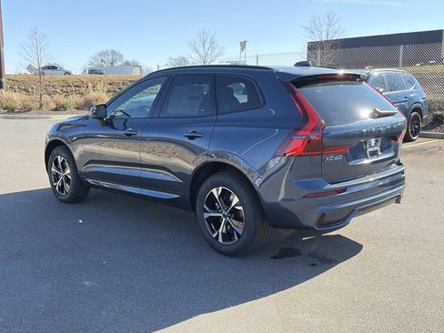 New 2026 Volvo XC60 B5 Core w/ Climate Package image 5