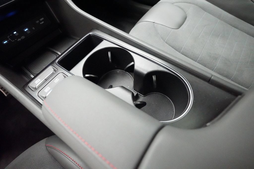 Used 2025 Hyundai Sonata N Line FWD image 16