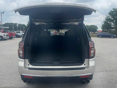 Used 2021 Chevrolet Tahoe Premier AWD/4WD image 13