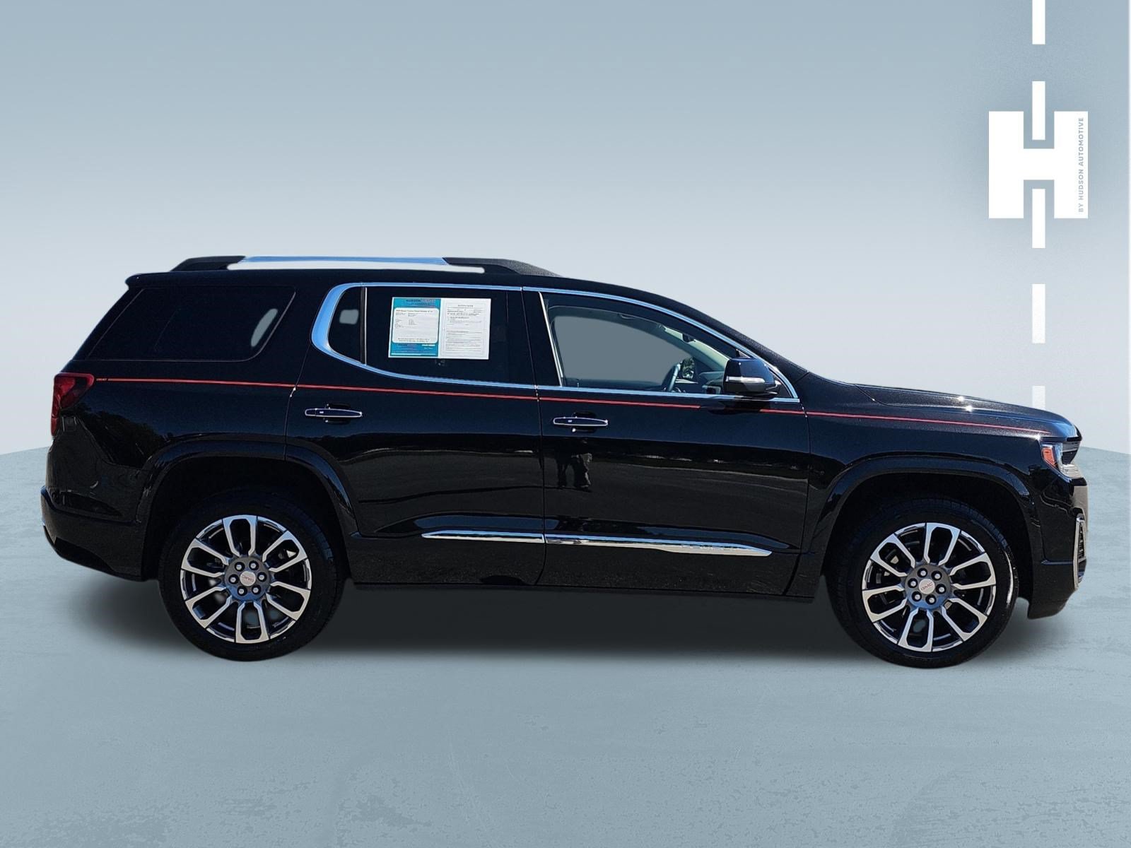 Used 2023 GMC Acadia Denali w/ Denali Ultimate Package FWD image 3