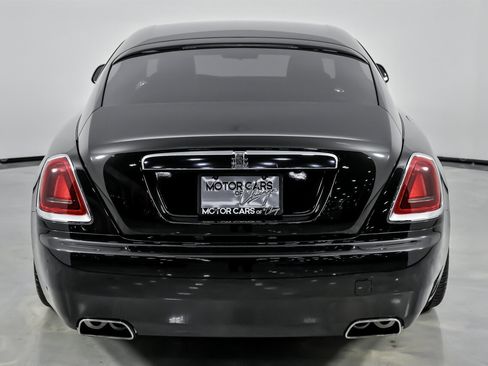 Used 2014 Rolls-Royce Wraith image 11