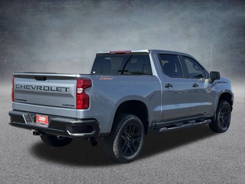 New 2026 Chevrolet Silverado 1500 Custom Trail Boss w/ Turbomax Blackout Package image 3