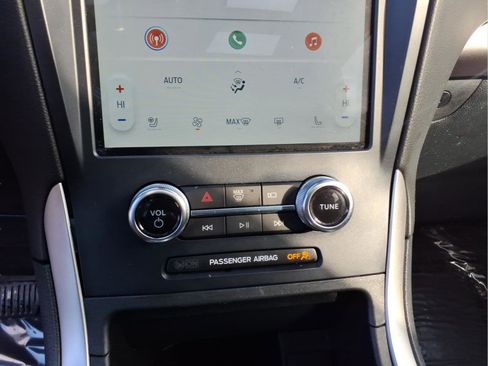 Certified 2024 Ford Edge SEL w/ Convenience Package image 19