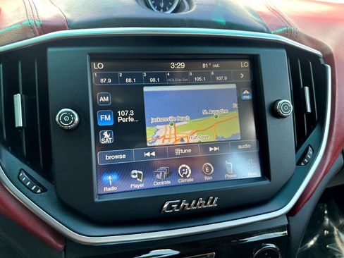 Used 2016 Maserati Ghibli S image 36