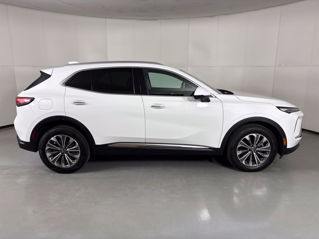 Certified 2024 Buick Envision Preferred AWD/4WD image 11