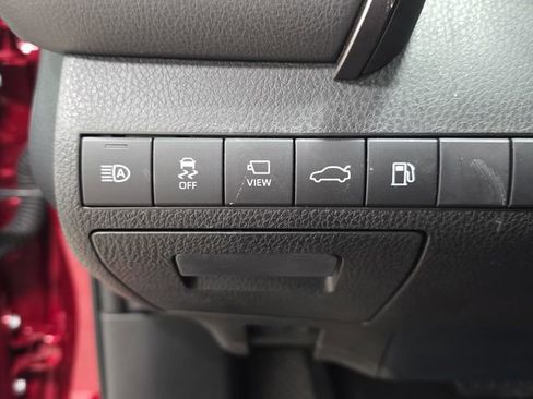 Used 2018 Toyota Camry XLE w/ Driver Assist Package FWD image 25