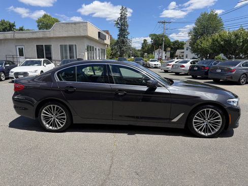 Used 2020 BMW 540i xDrive AWD/4WD image 9
