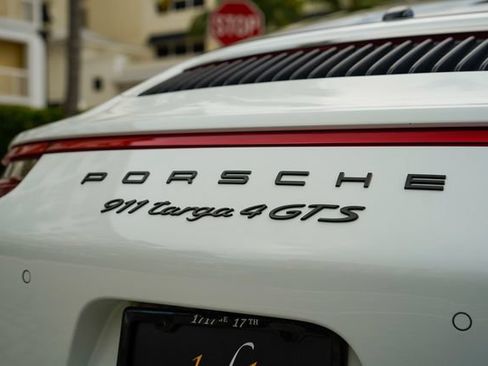 Used 2018 Porsche 911 Targa 4 GTS AWD/4WD image 48