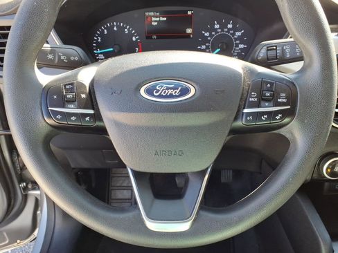 Used 2022 Ford Escape SE AWD/4WD image 9