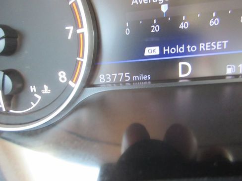Used 2021 Nissan Altima 2.5 SR FWD image 25