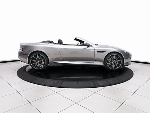 Used 2016 Aston Martin DB9 GT image 19