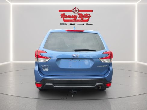 Used 2023 Subaru Forester AWD/4WD image 4