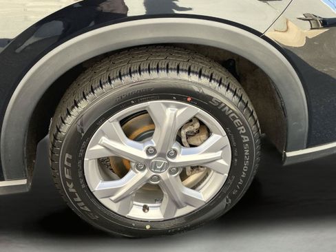 Used 2023 Honda HR-V LX image 32