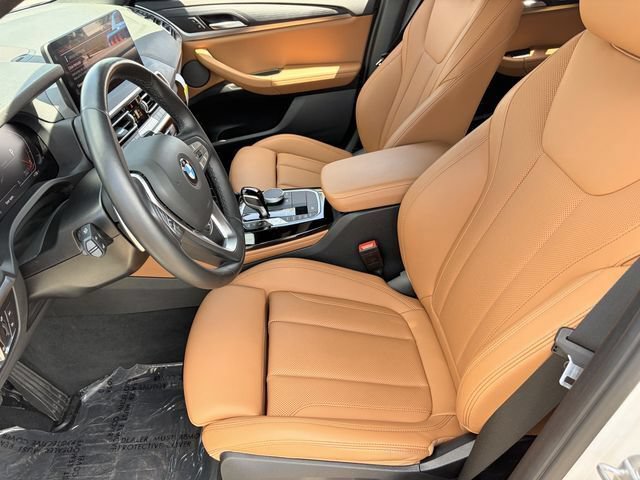 Used 2025 BMW X4 xDrive30i w/ Premium Package AWD/4WD image 21
