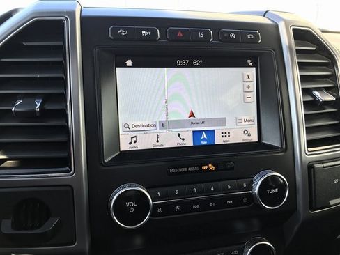 Used 2019 Ford Expedition Max Platinum image 12