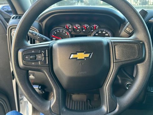 Used 2023 Chevrolet Silverado 1500 Custom image 29