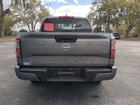Certified 2024 Nissan Frontier SL w/ Technology Package RWD image 5