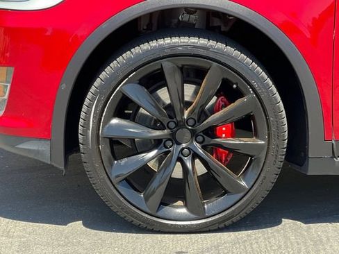 Used 2020 Tesla Model X Performance AWD/4WD image 31