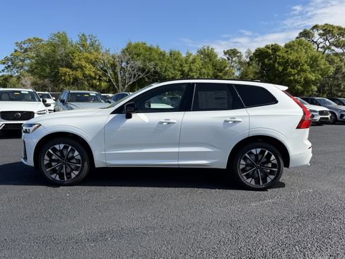 New 2026 Volvo XC60 B5 Plus w/ Protection Package AWD/4WD image 6