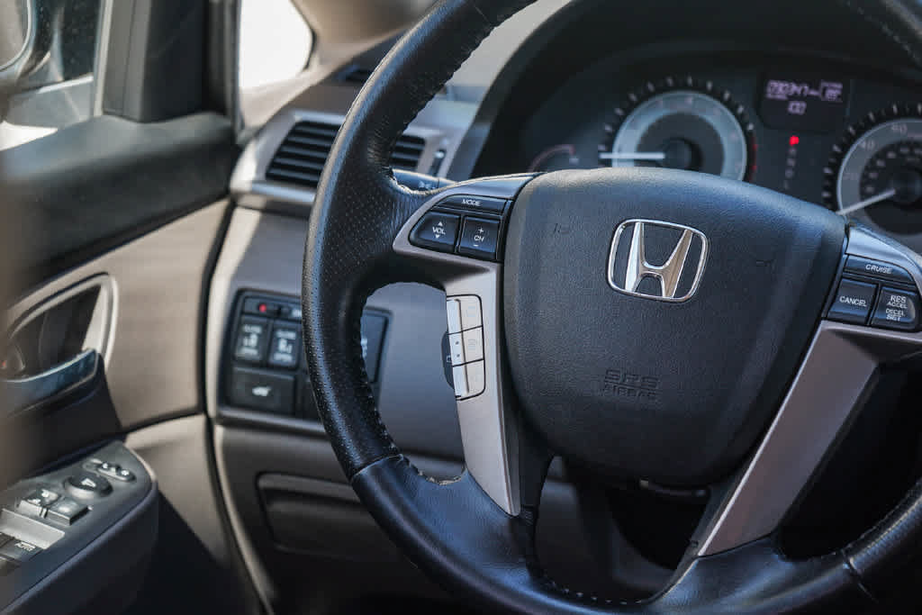 Used 2016 Honda Odyssey EX-L image 16