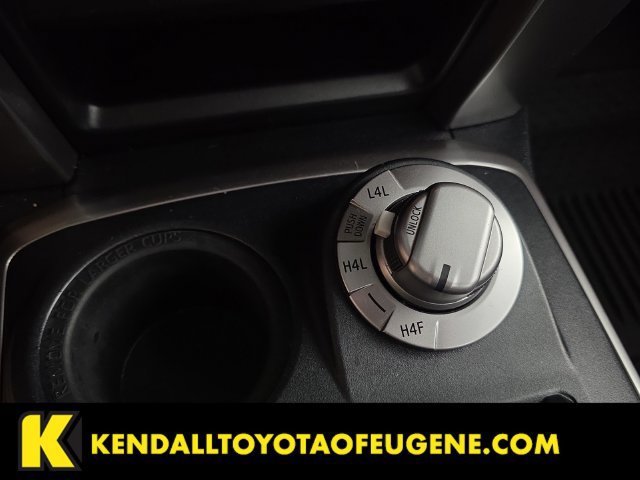 Used 2021 Toyota 4Runner Limited AWD/4WD image 23