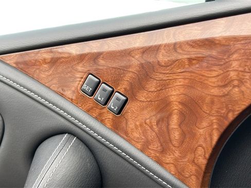 Used 2019 INFINITI QX80 Luxe w/ Proassist Package image 37