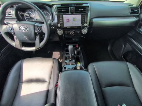 Used 2021 Toyota 4Runner Venture w/ Moonroof Package AWD/4WD image 16
