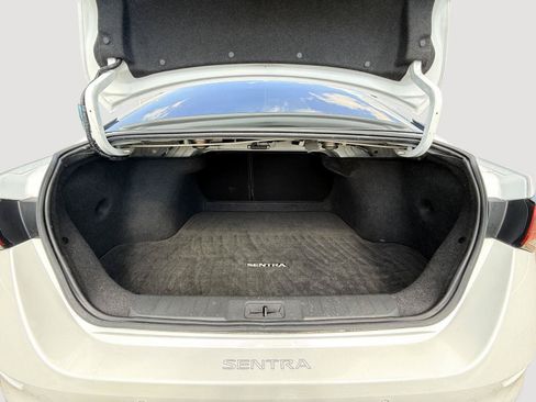 Used 2023 Nissan Sentra SV w/ SV Premium Package FWD image 31