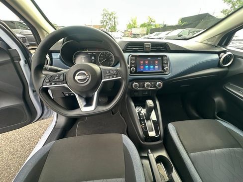 Used 2025 Nissan Versa SV w/ Trunk Package FWD image 25