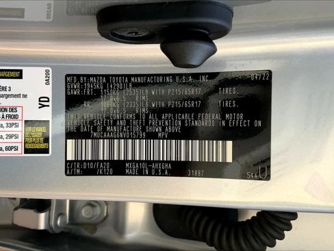 Used 2022 Toyota Corolla Cross LE image 33