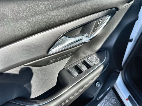 New 2026 Buick Envision Sport Touring image 22