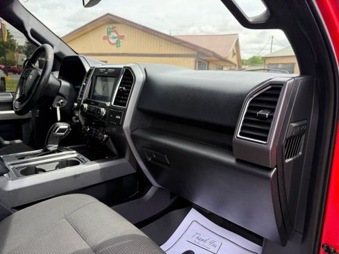 Used 2016 Ford F150 XLT w/ Equipment Group 302A Luxury AWD/4WD image 25