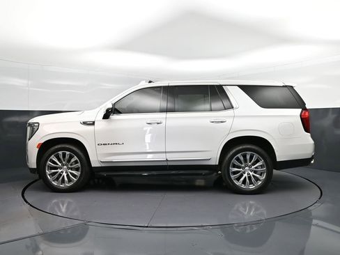 Used 2021 GMC Yukon Denali image 4