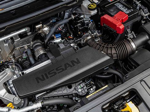 Used 2024 Nissan Rogue S image 30