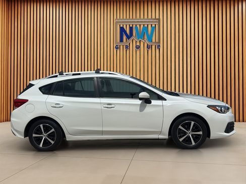 Used 2020 Subaru Impreza 2.0i Premium w/ Popular Package #2 AWD/4WD image 49