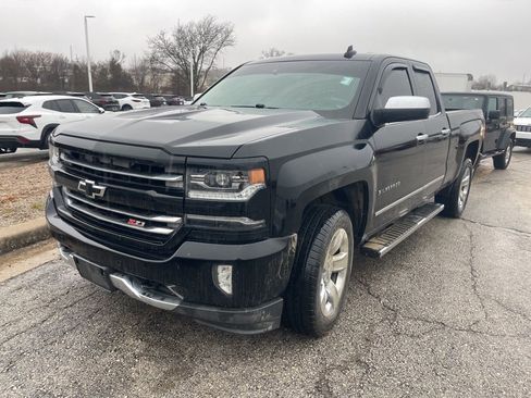 Used 2016 Chevrolet Silverado 1500 LTZ Z71 w/ LTZ Plus Package image 3