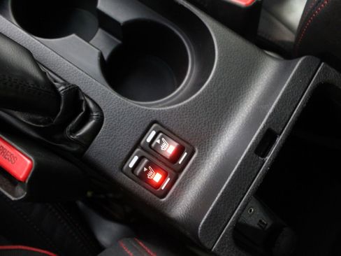 Used 2015 Subaru WRX Limited image 31