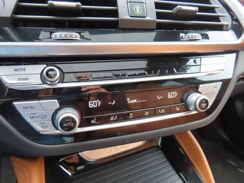 Used 2021 BMW X4 xDrive30i w/ Executive Package AWD/4WD image 24