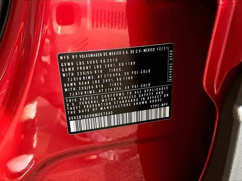 Used 2022 Volkswagen Tiguan SE w/ Panoramic Sunroof Package image 34